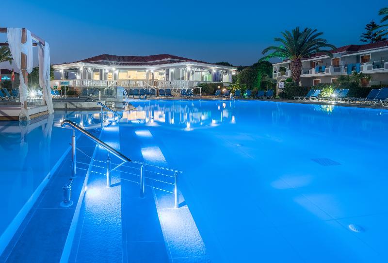 Golden Sun Resort - Adults Only Kalamákion المظهر الخارجي الصورة